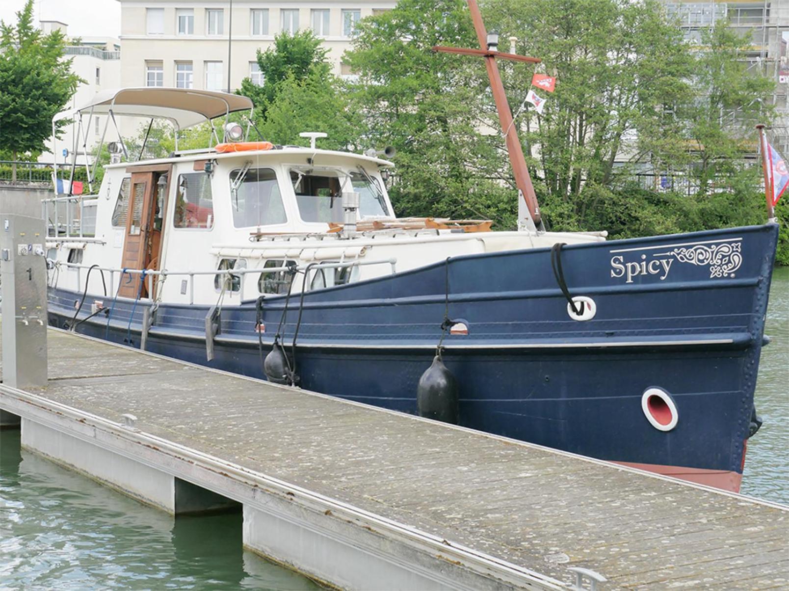 Spicy - Sejour Insolite Sur La Marne Meaux Exterior foto